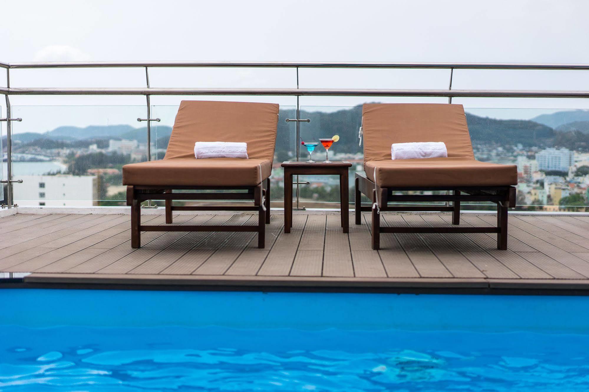 An Vista Hotel Nha Trang Kültér fotó